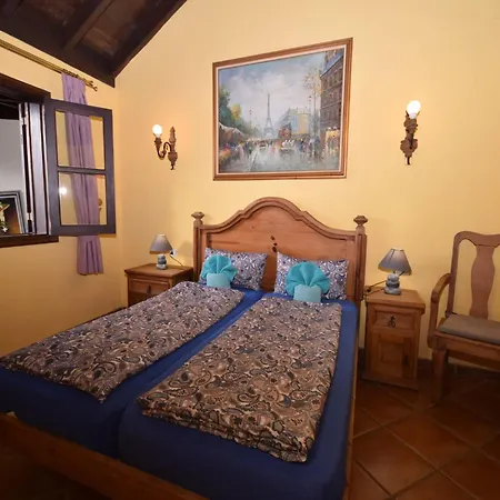 Cozy Tenerife For Adults Only Apartment